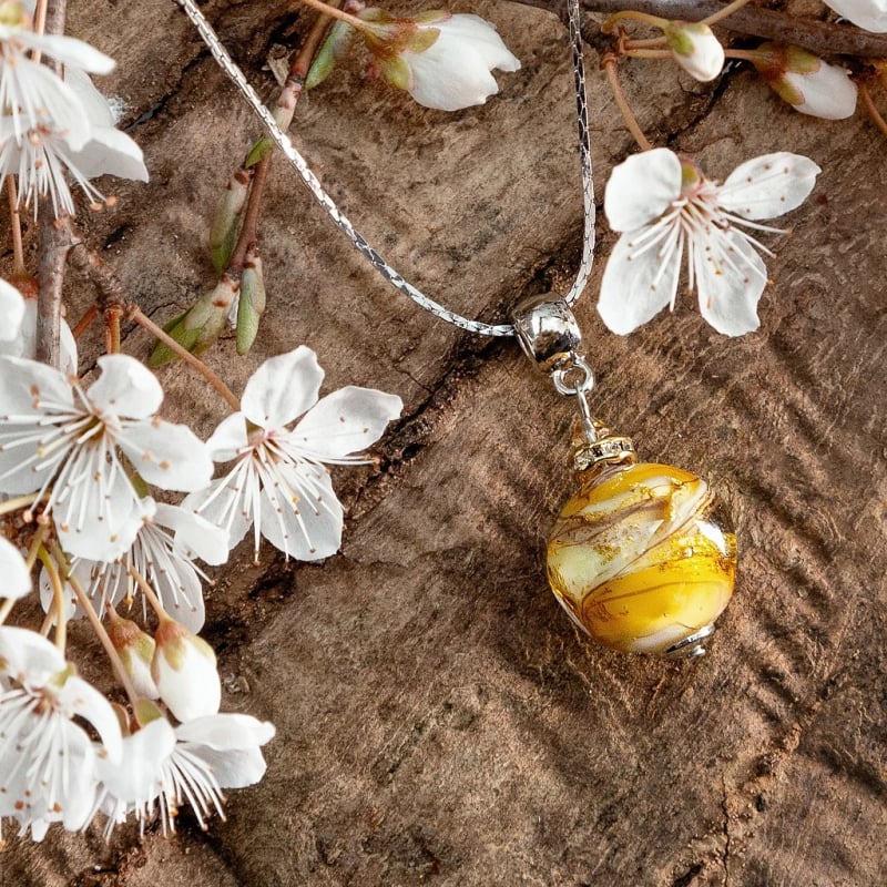 Náhrdelník s 24karátovým zlatem v perle Honey Comb NSA51/CHI Lampglas Náhrdelník s 24karátovým zlatem v perle Honey Comb NSA51/CHI Lampglas