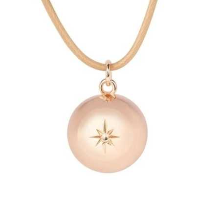 Dlouhý dámský náhrdelník s pozlacenou rolničkou Astra ASM20 Mummy Bell