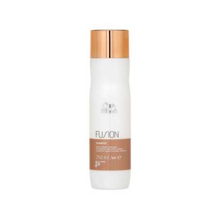 Wella Professionals Fusion Intense Repair Shampoo 250 ml