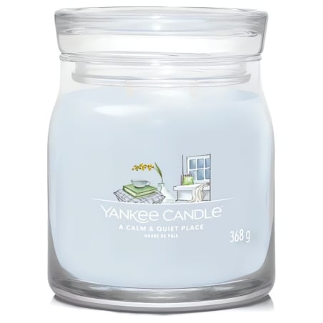 Aromatická svíčka Signature sklo střední A Calm & Quiet Place Yankee Candle - 368 g