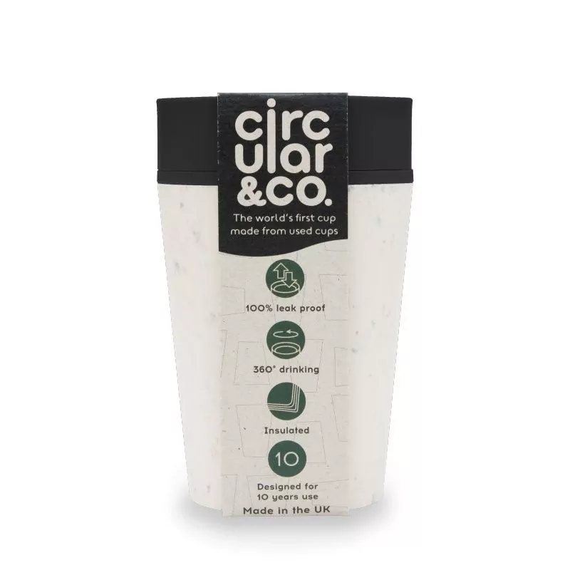 Hrnek z recykl. materiálů krémově - černé barvy Circular Cup - 227 ml Hrnek z recykl. materiálů krémově - černé barvy Circular Cup - 227 ml