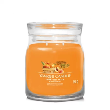 Aromatická svíčka Signature sklo střední Farm Fresh Peach Yankee Candle - 368 g