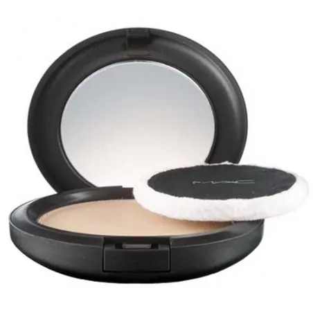 Jemný presovaný pudr (Blot Powder Pressed) MAC Cosmetics / Odstín: Medium - 12 g