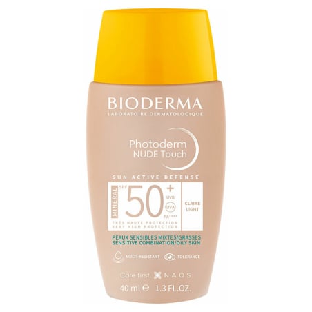 Tónovaný ochranný fluid s efektem přirozeného make-upu SPF 50 Photoderm Nude Touch Mineral Aveda / Odstín: Light - 40 ml