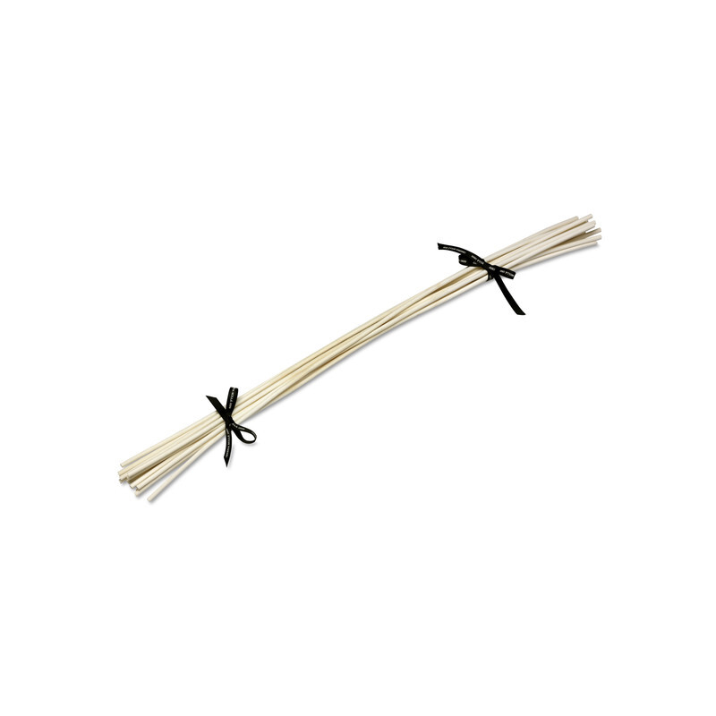 Přírodní ratanové tyčinky do difuzéru 70 cm Aveda - 15 ks Přírodní ratanové tyčinky do difuzéru 70 cm Aveda - 15 ks