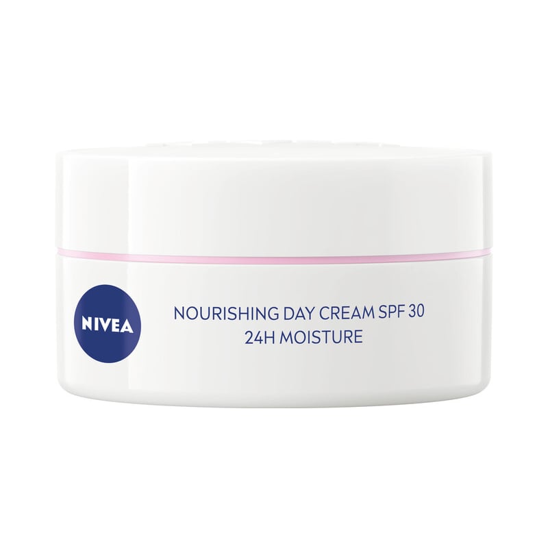 Výživný denní krém pro suchou pleť SPF 30 Essential (Nourishing Day Cream) Nivea - 50 ml Výživný denní krém pro suchou pleť SPF 30 Essential (Nourishing Day Cream) Nivea - 50 ml
