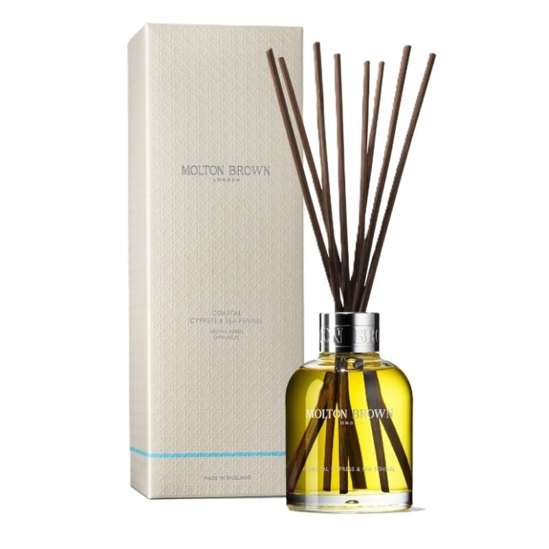 Aroma difuzér Coastal Cypress & Sea Fennel Molton Brown - 150 ml Aroma difuzér Coastal Cypress & Sea Fennel Molton Brown - 150 ml