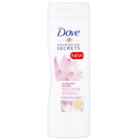 Rozjasňující tělové mléko Nourishing Secrets (Glowing Ritual Body Lotion) Dove - 250 ml
