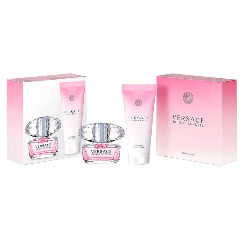 Bright Crystal / toaletní voda s rozprašovačem 50 ml + tělové mléko Versace - 100 ml Bright Crystal / toaletní voda s rozprašovačem 50 ml + tělové mléko Versace - 100 ml