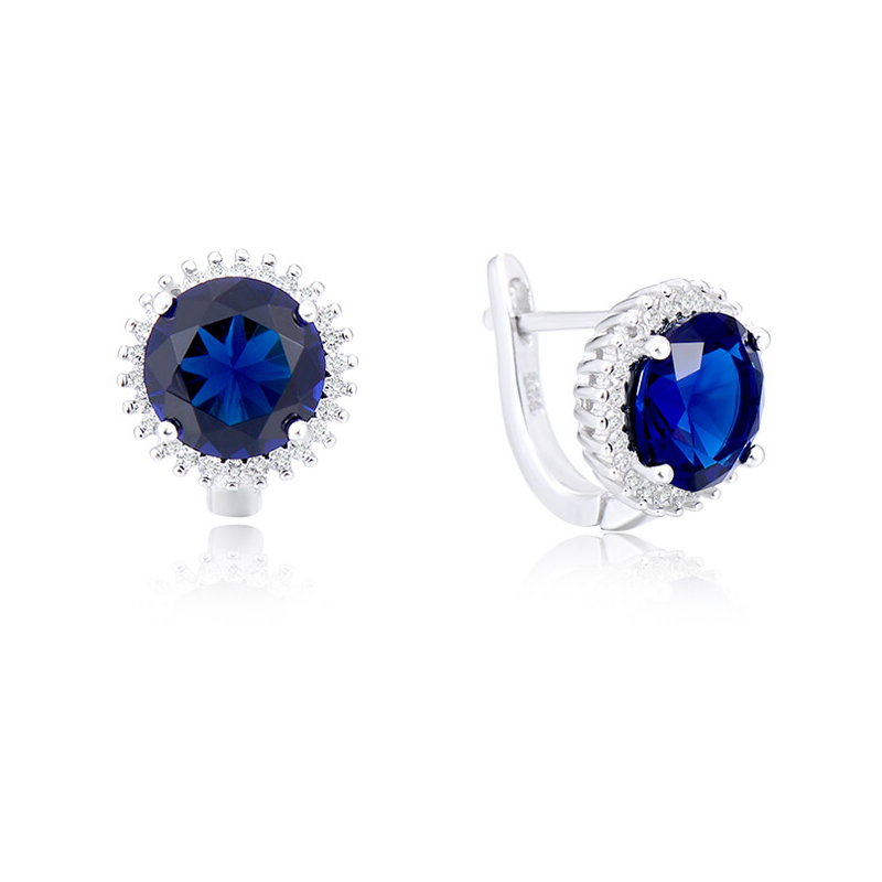 Stříbrné třpytivé náušnice AGU1203 Beneto Stříbrné třpytivé náušnice AGU1203 Beneto