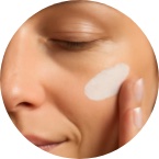 Hydratační krémy proti vráskám | Superpotraviny-Naturalis.cz Hydratační krémy proti vráskám | Superpotraviny-Naturalis.cz