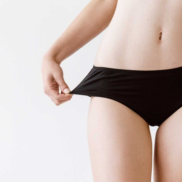 Menstruační kalhotky pro střední a slabou menstruaci velikosti (L) Snuggs