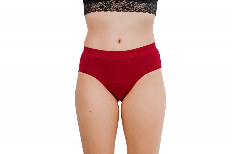 Levně Menstruační kalhotky střední a slabá menstruace S červené (Bikiny) Pinke Welle
