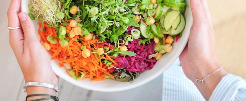 Domácí poké bowl